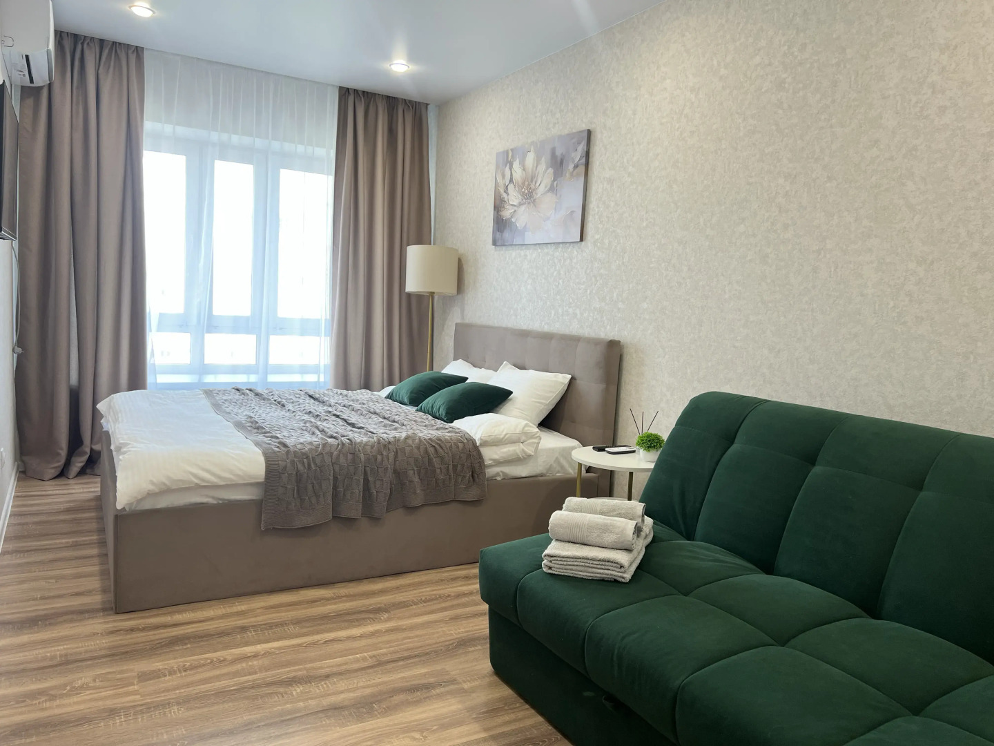 Квартира около метро Горки