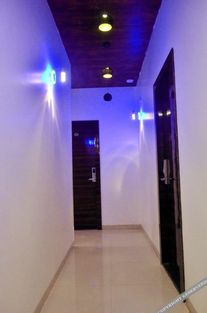 Отель The Best Hotel Mumbai