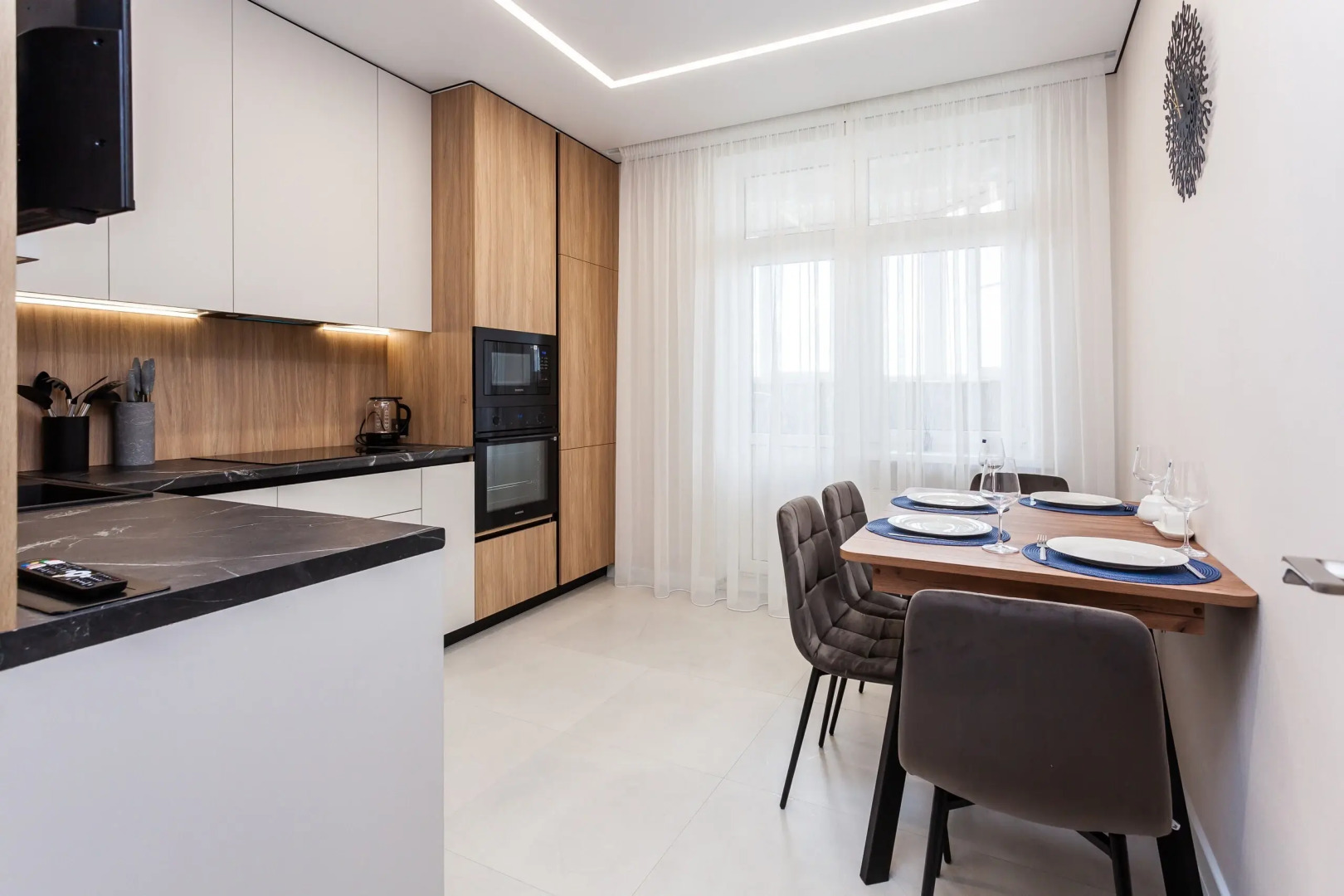 Апартаменты рядом с Парком Галицкого на улице имени Жлобы 139