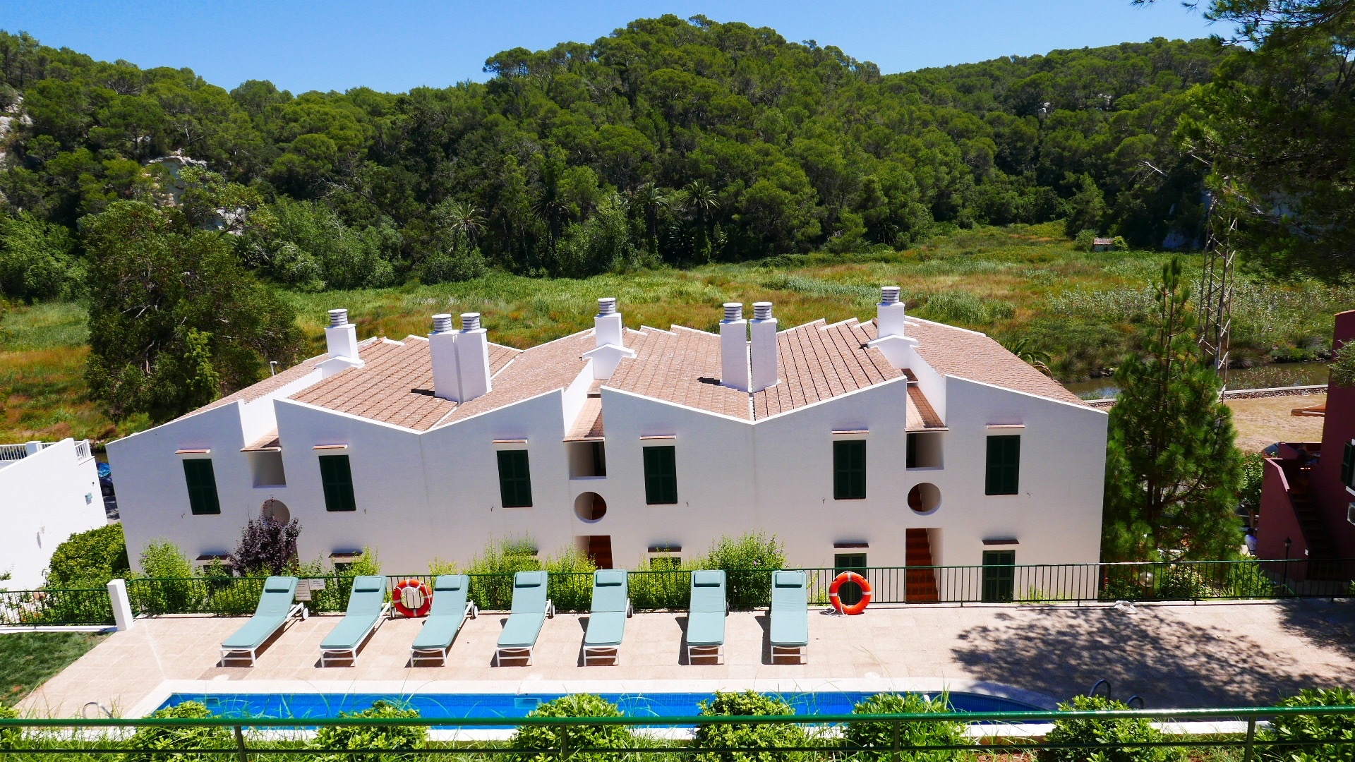 Апартаменты Desmais