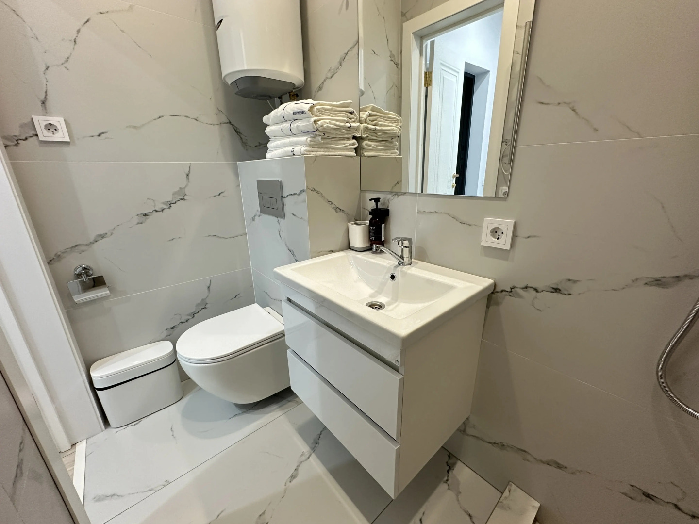 Апарт-отель РентаСфера Аше Платинум