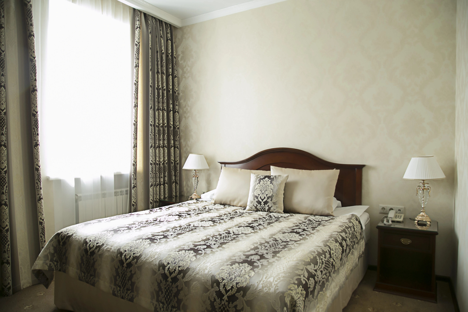 Отель Форум