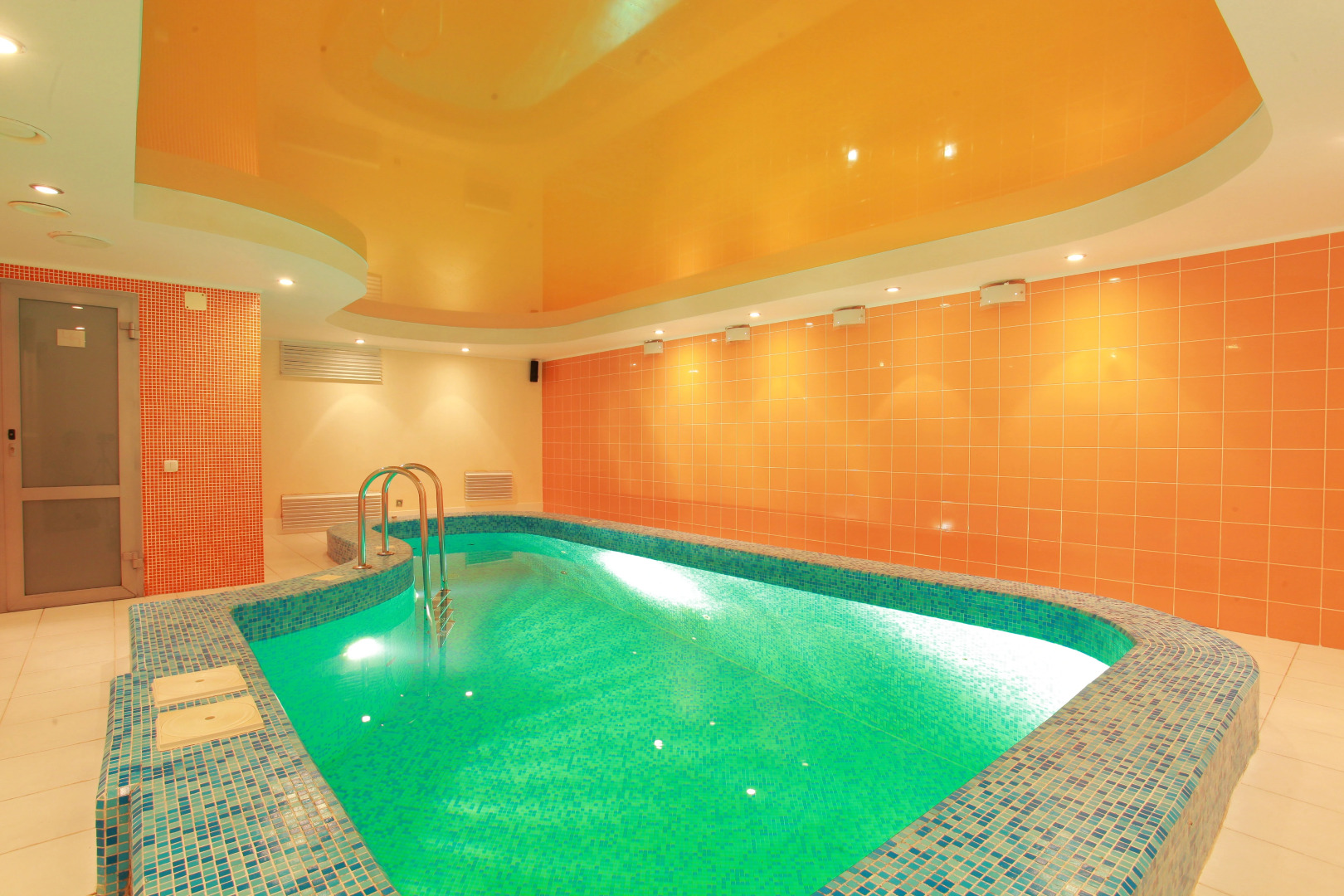 Отель Визави