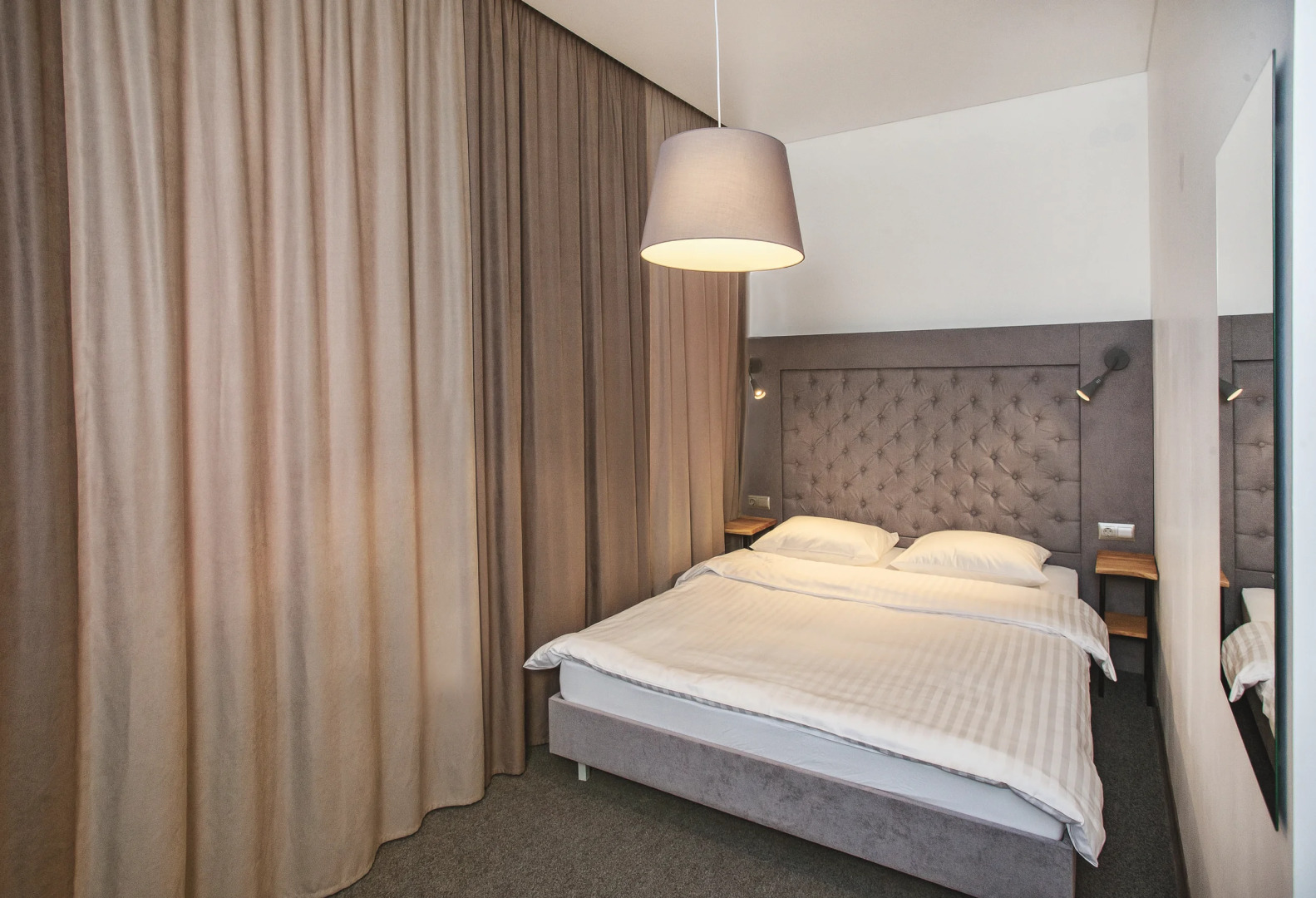 Отель У Медового моста