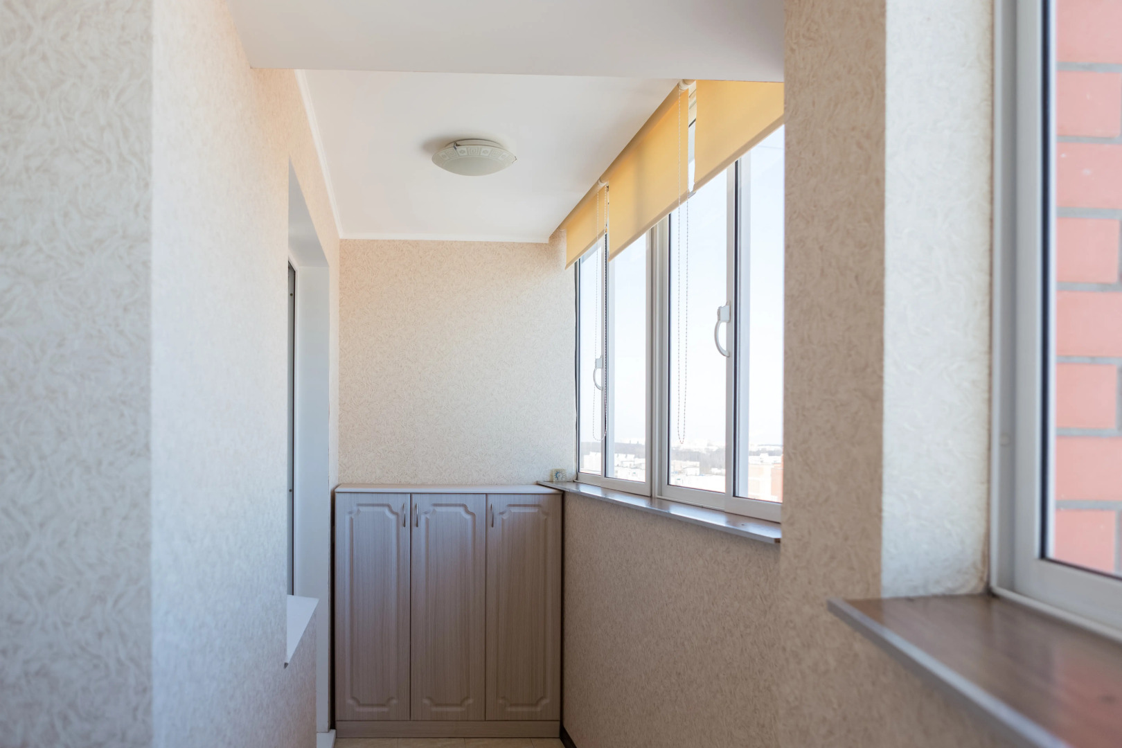 Bulvar 60-Letiya Pobedyi 10 Apartments