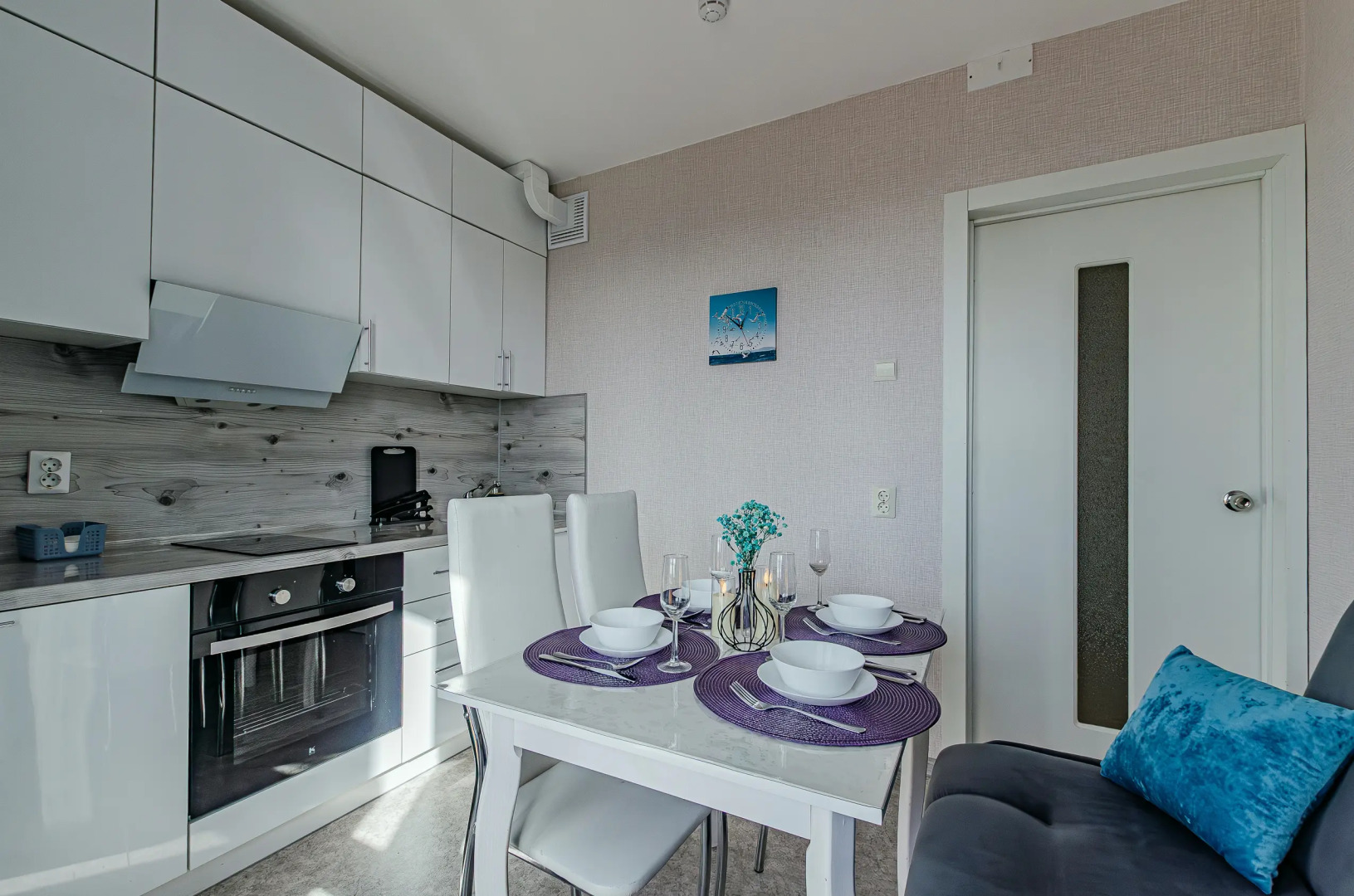 Квартира Уютная квартира в новом современном жилом комплексе