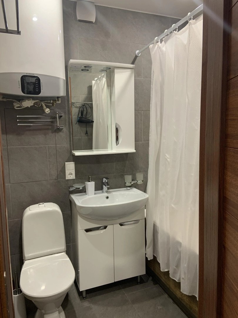 Квартира Уютная в Тихом Центре на Роз 61 10 Минут до Моря