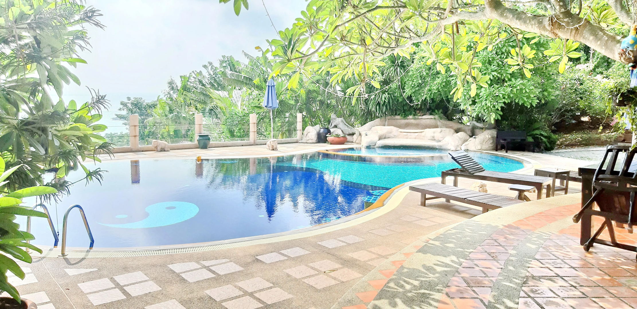 Отель Chaweng Bayview Resort