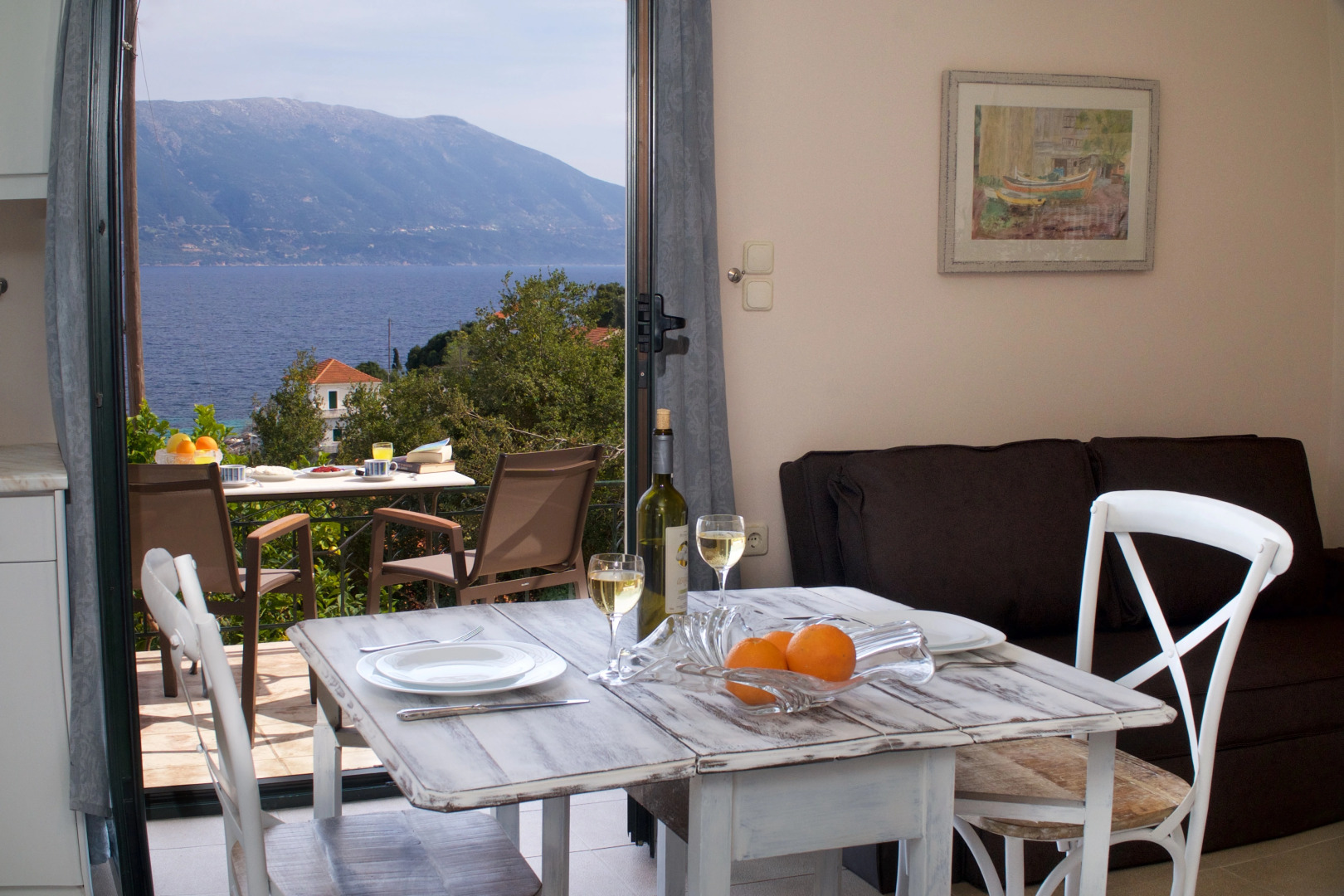 Апартаменты Martini Waterfront Suites