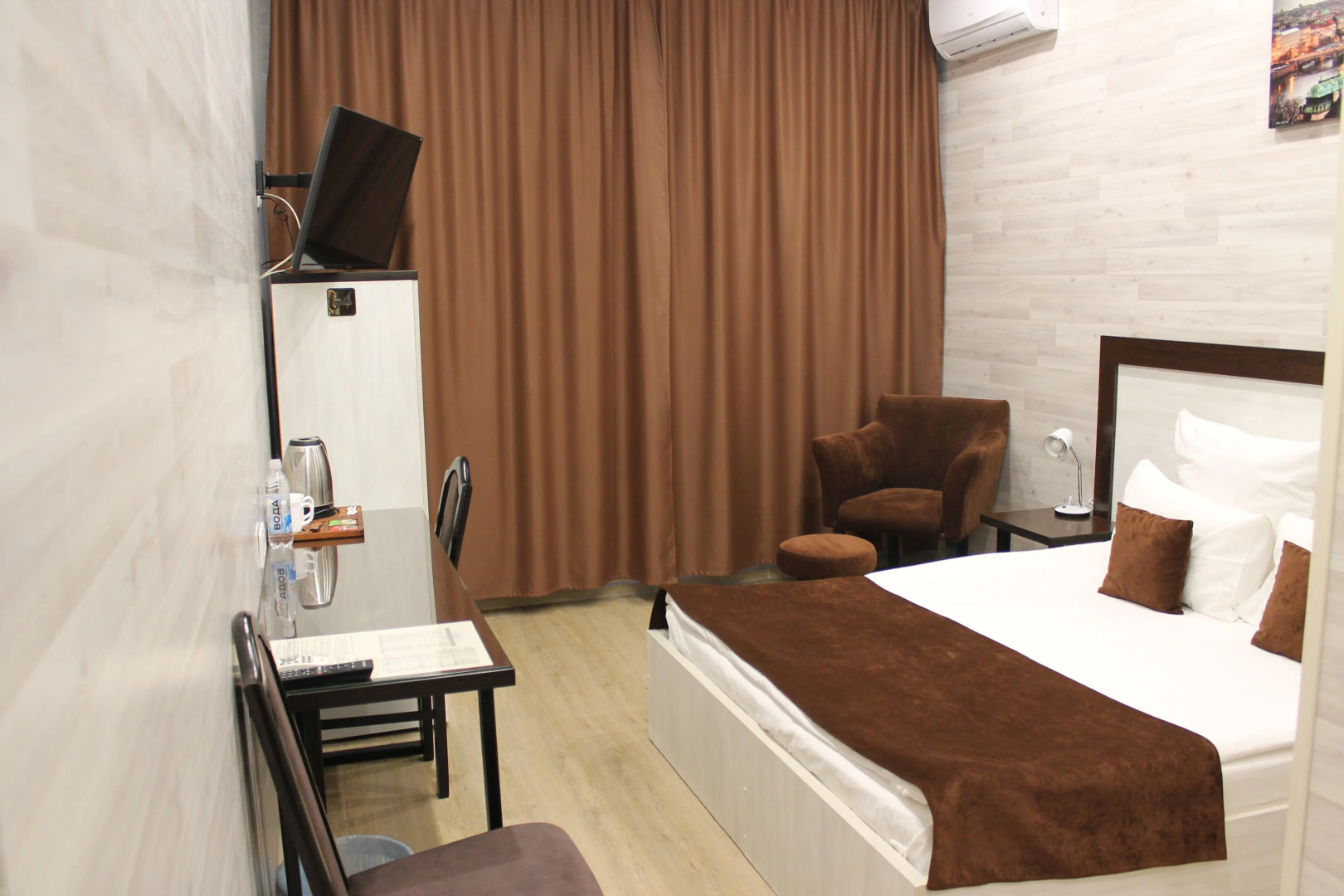 Отель Red Fox на Взлётной 2е