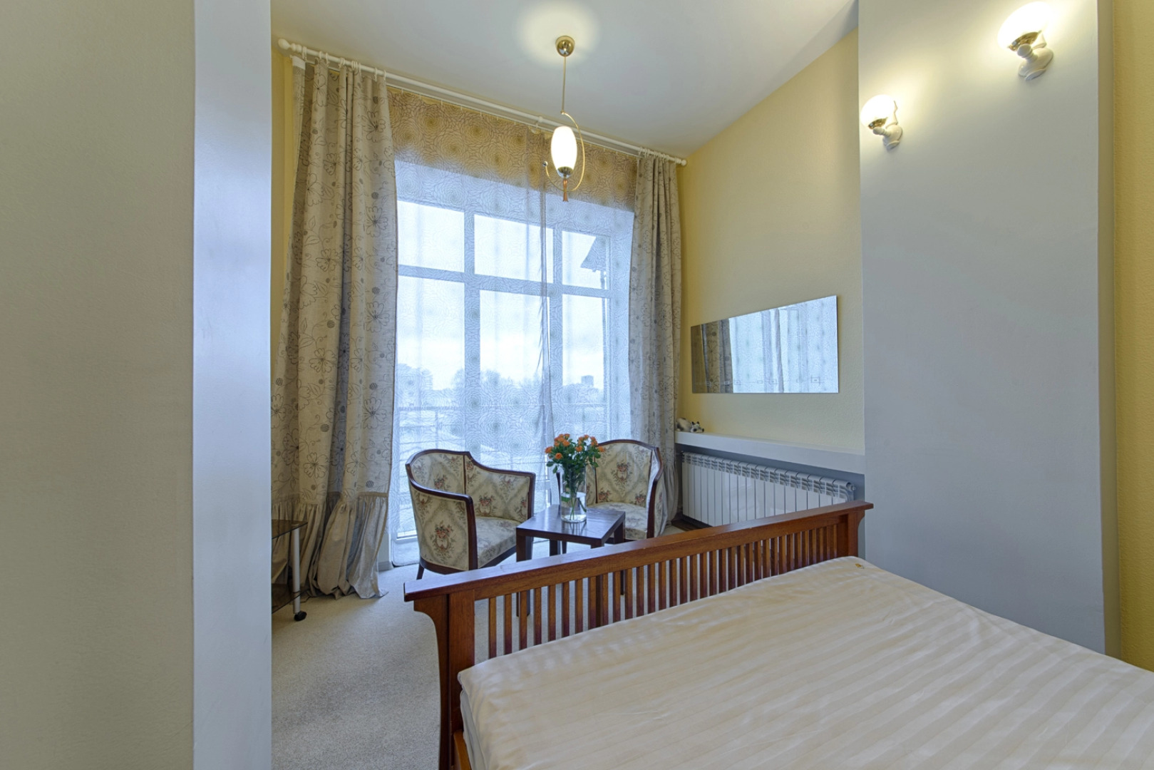 Апартаменты 3-комнатные HomeApart пр-т Независимости, 13