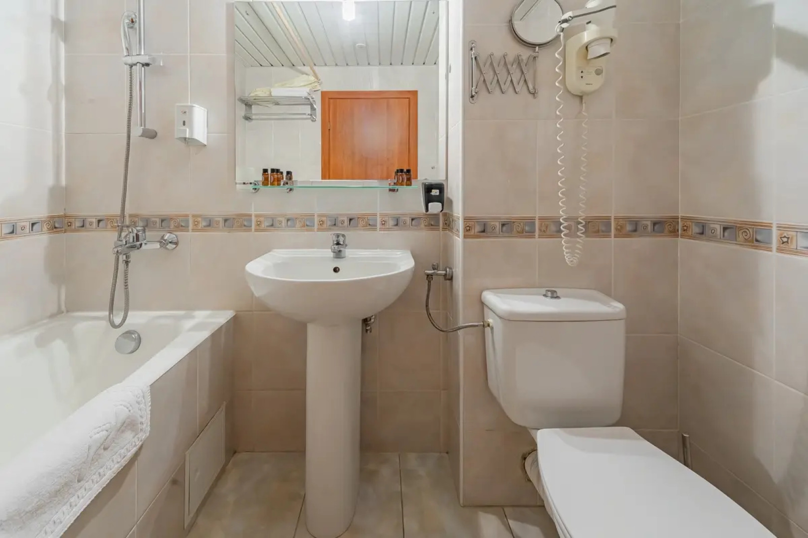 Отель Яхт-Клуб Новый Берег