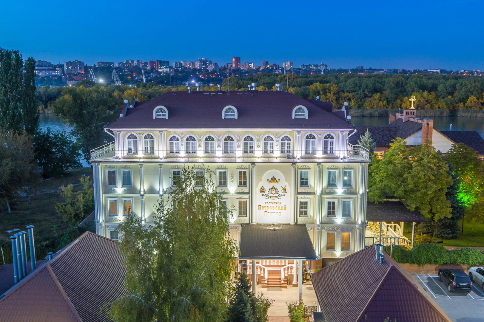 Петровский Причал Luxury Hotel&SPA