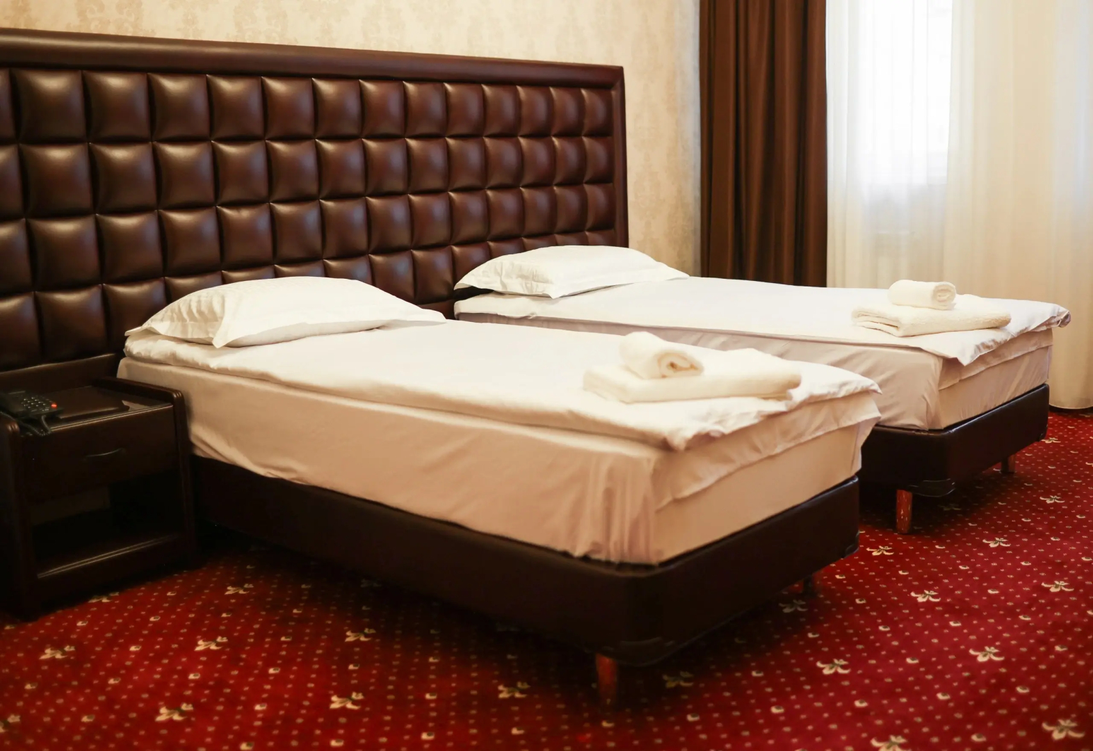 Отель Автор