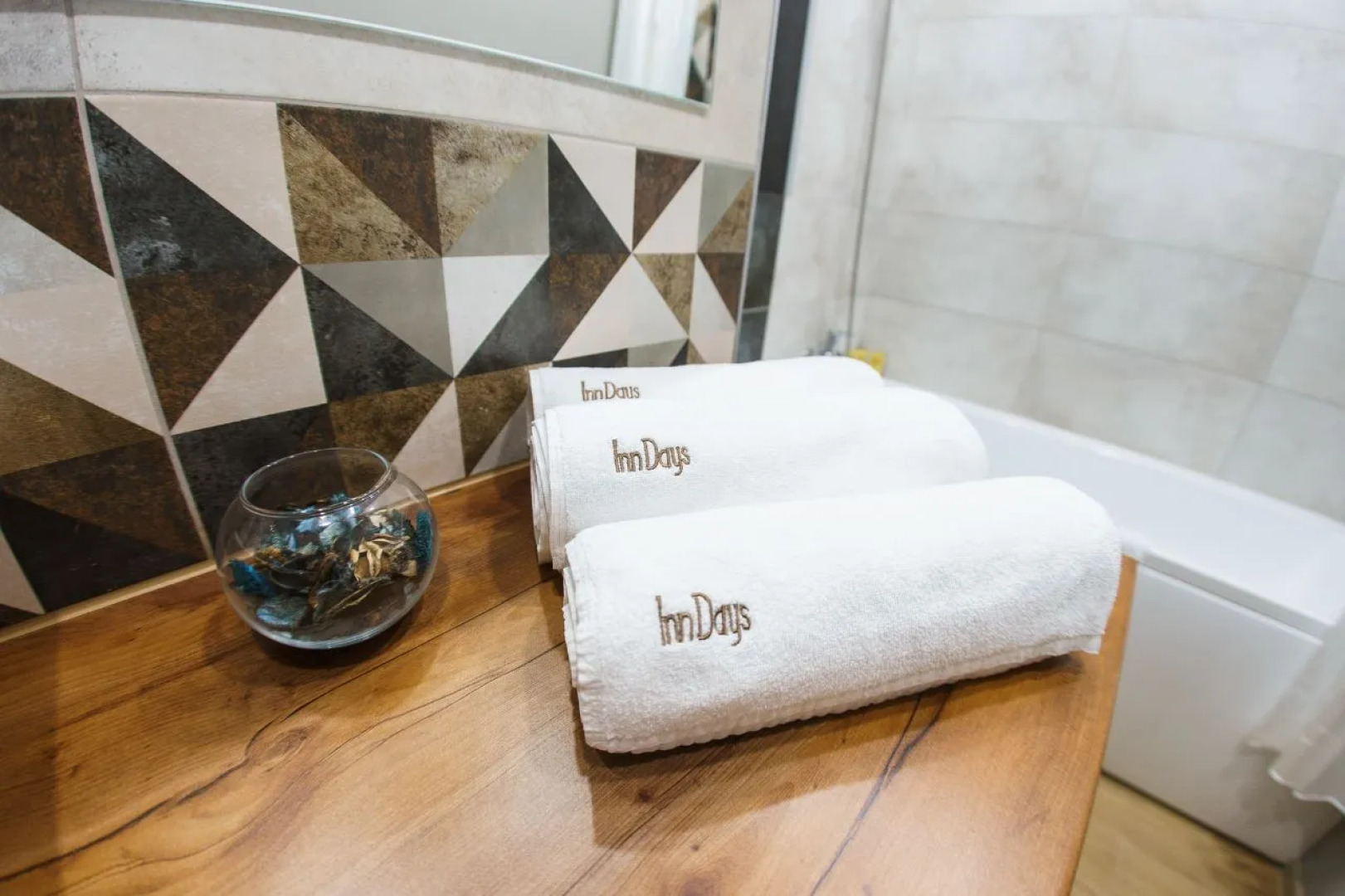 Апартаменты InnDays Apartments на Академика Насоновой 9А