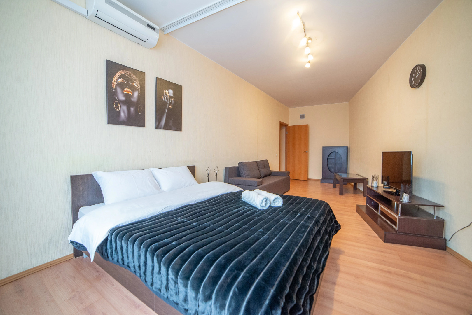 Апартаменты Трехкомнатная в центре