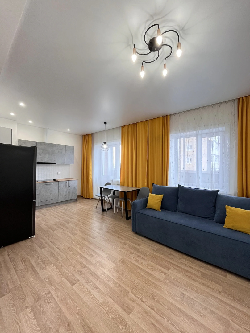 Квартира Красивая Двухкомнатная Рядом с Головой Ленина