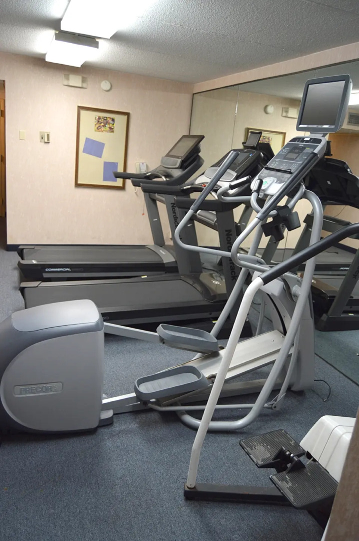 Отель Ramada Hotel & Conference Center