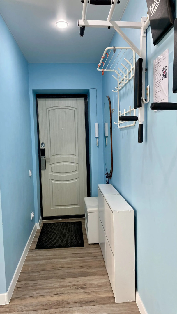 Квартира Ваш Оазис Спокойствия с Видом на Реку и Горы в Центре Городской Жизни