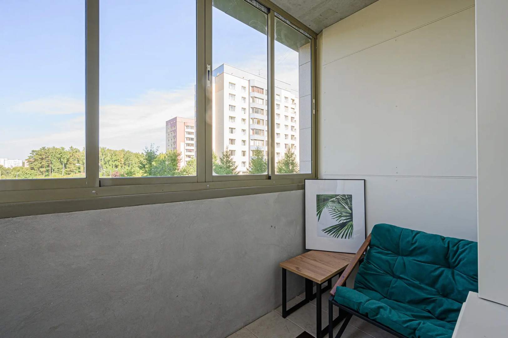 Квартира Стильная студия на Рассветной