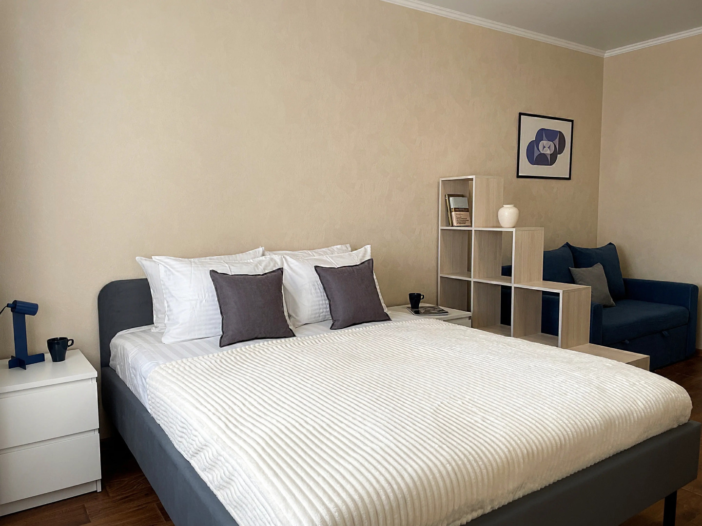 Квартира рядом с Визус центром