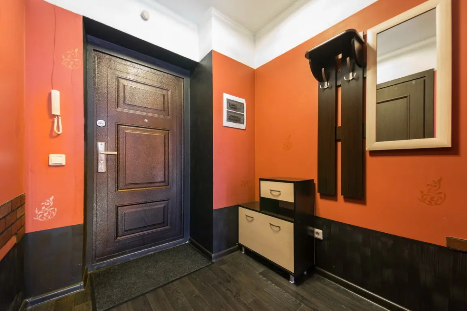 Квартира Хроника Гостиный Дворъ и Ко на Щорса 105