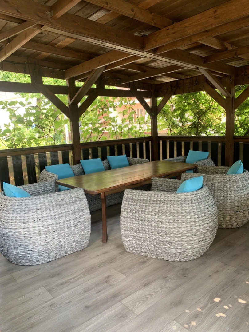 Chetyre sezona na Korolenko 8 a