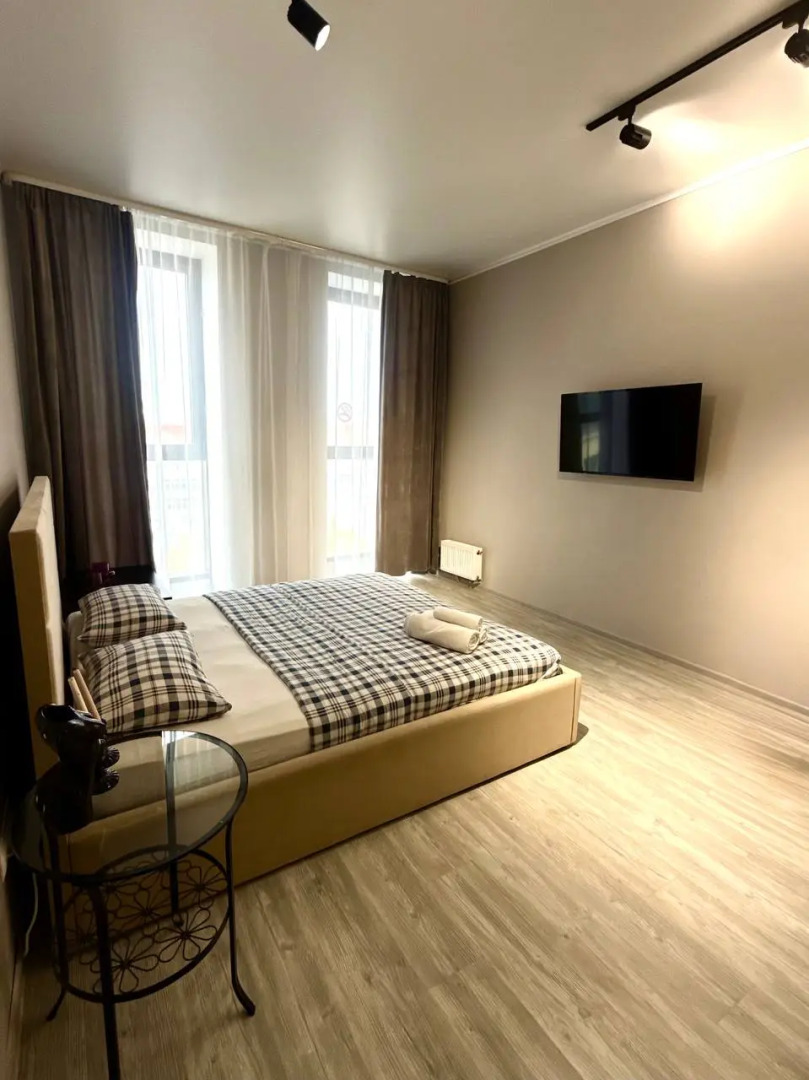 Апартаменты 0714Б Верхнеторговая площадь 4