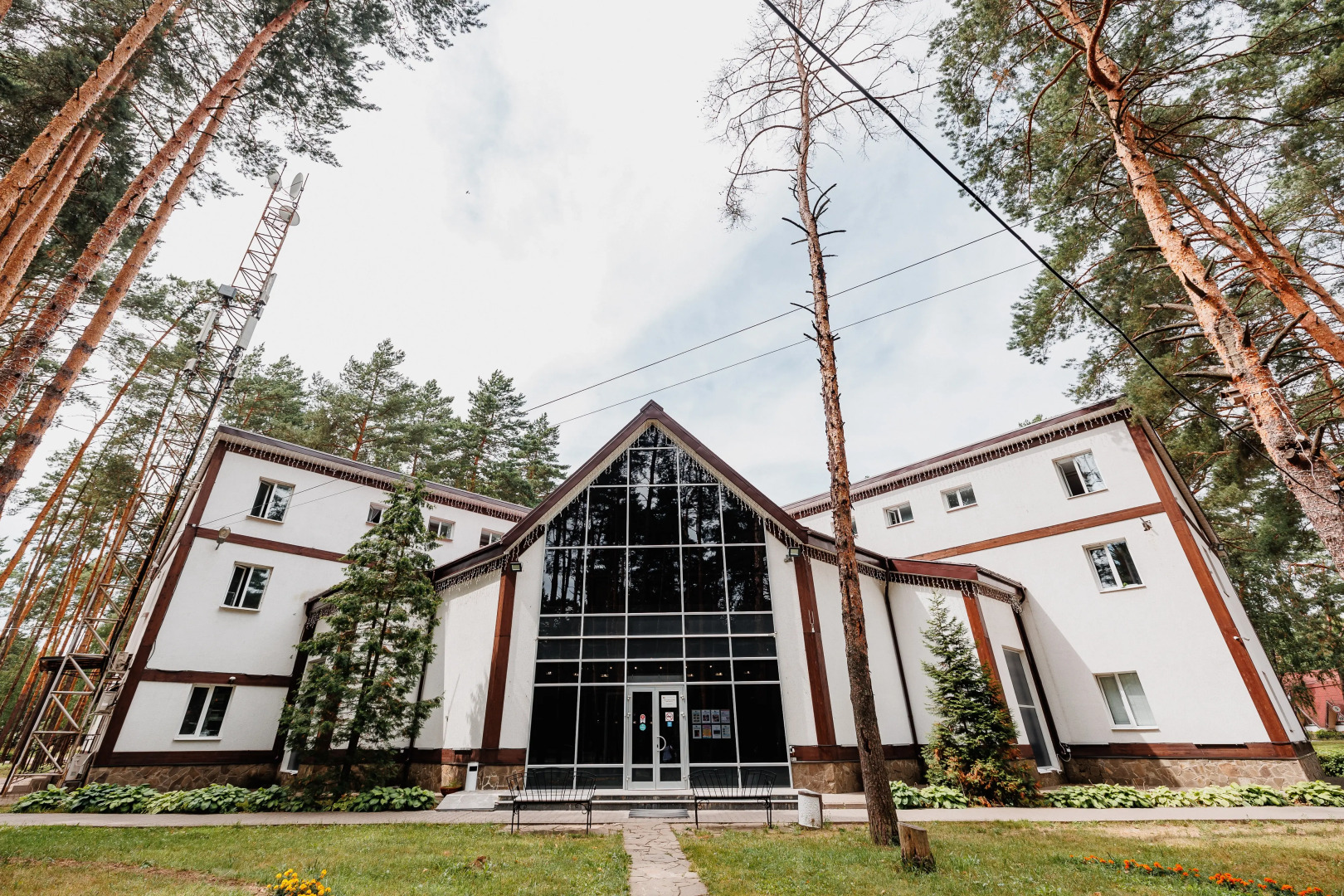 Парк Отель Русский