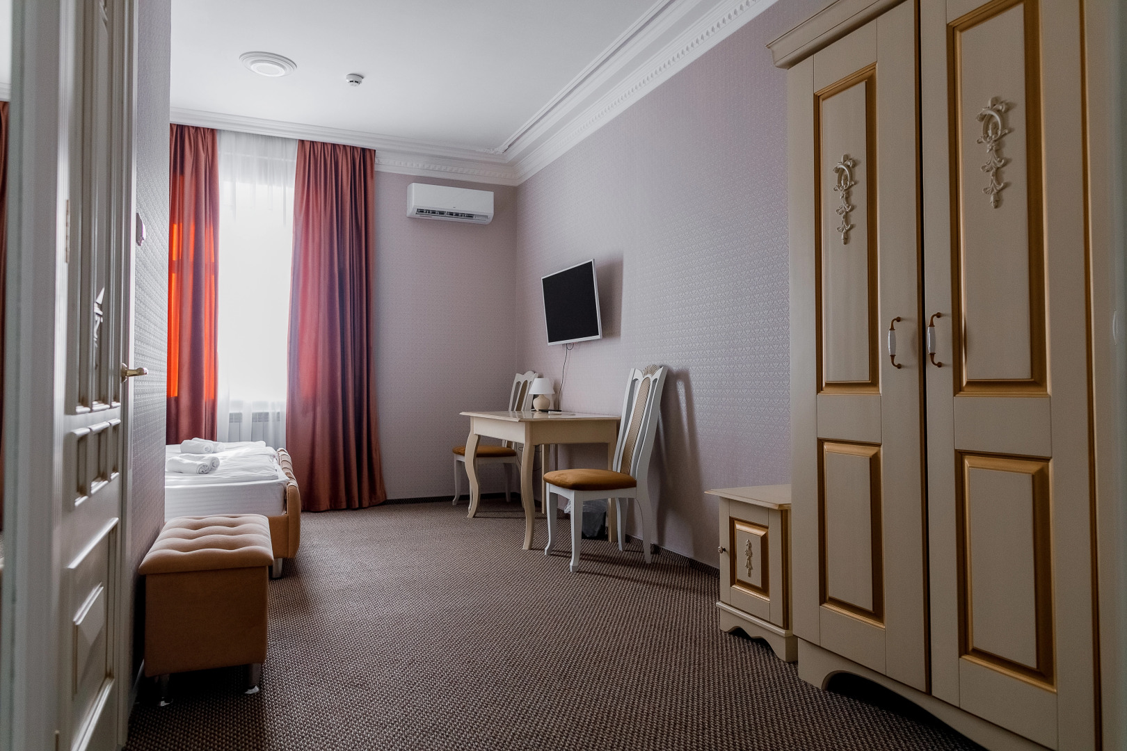 Отель Афины