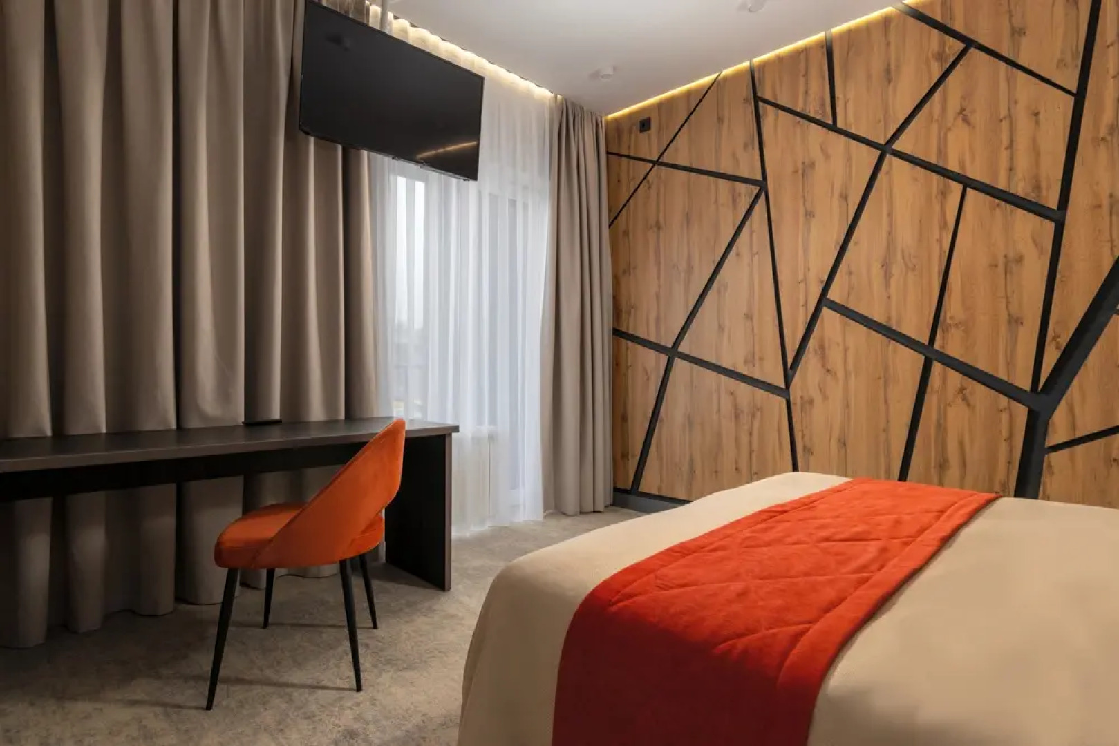 Отель Скала