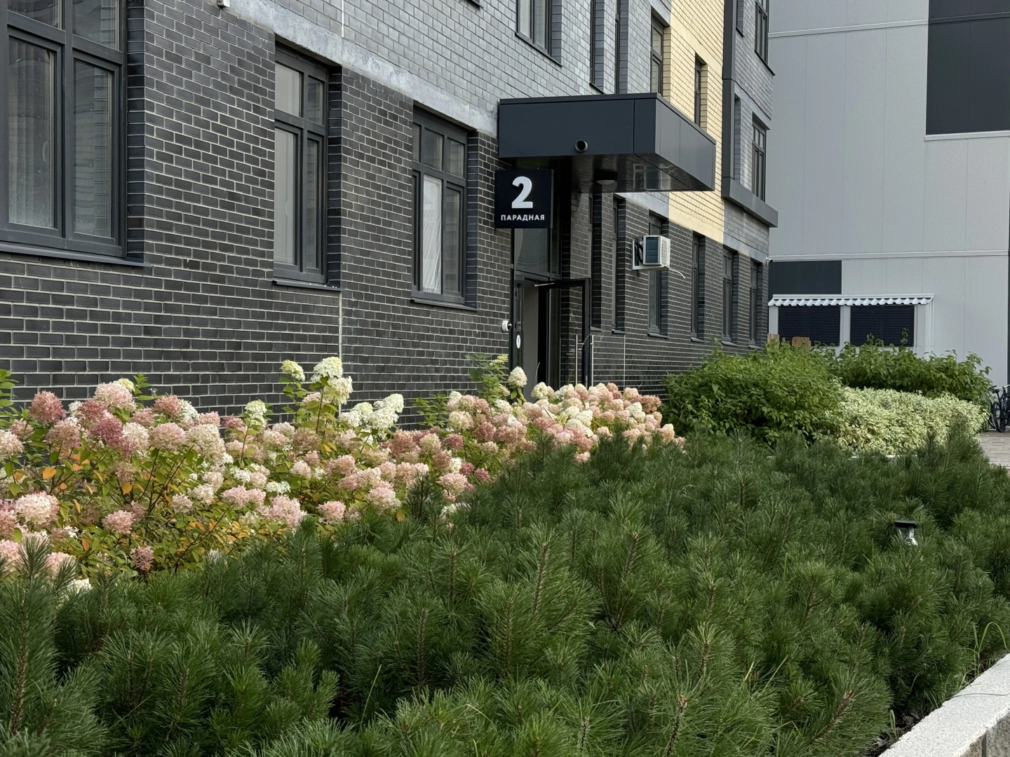 Квартира Уютная квартира с большой детской площадкой в самом сердце Тюмени