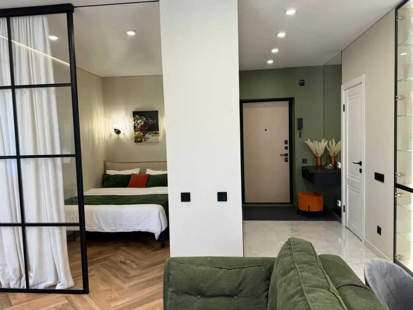 Квартира однокомнатная на Хасанова 13