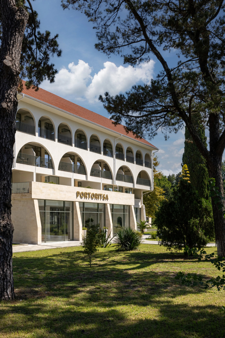 Отель Portoritsa