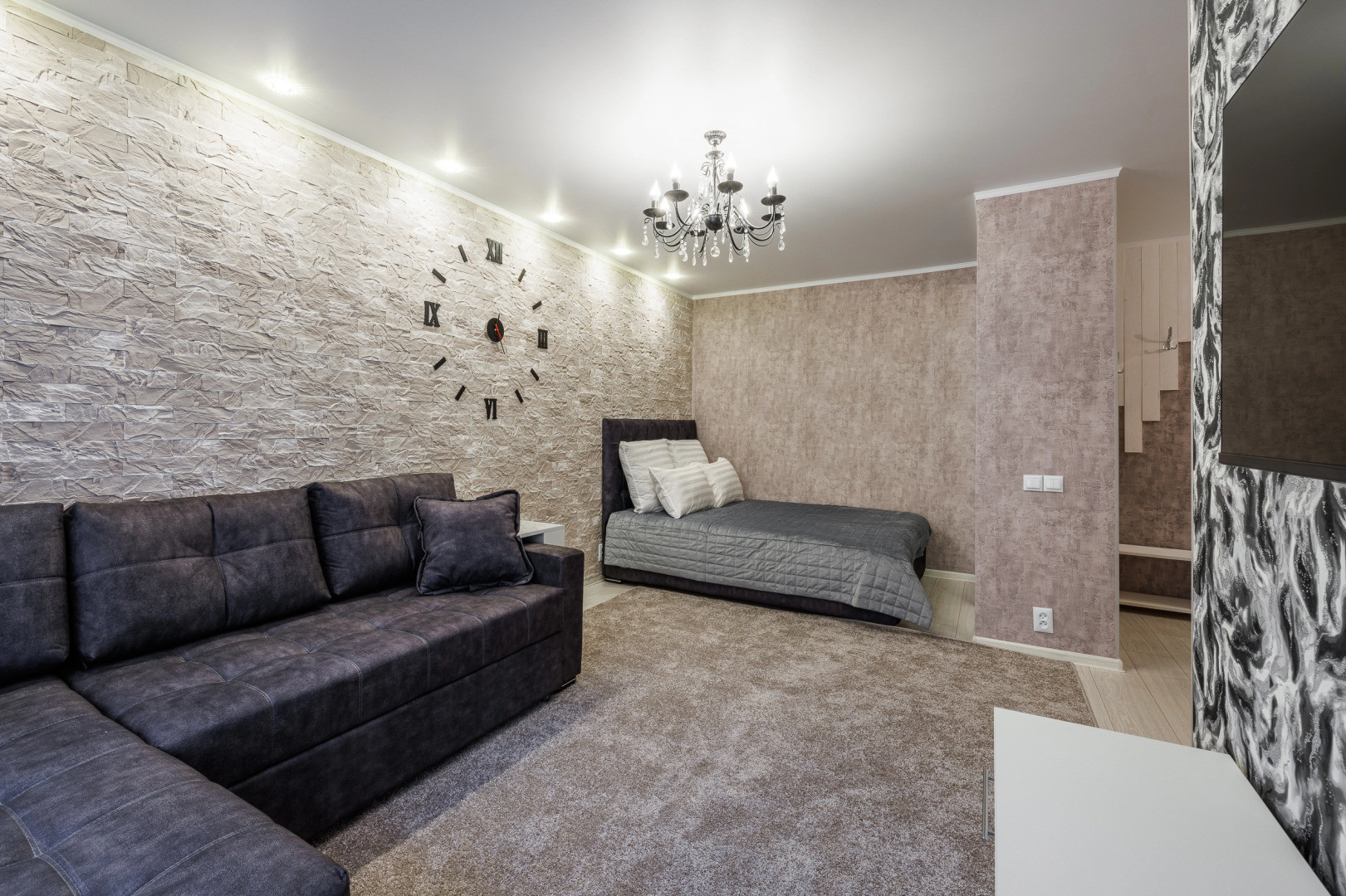 Квартира На Сойфера 19