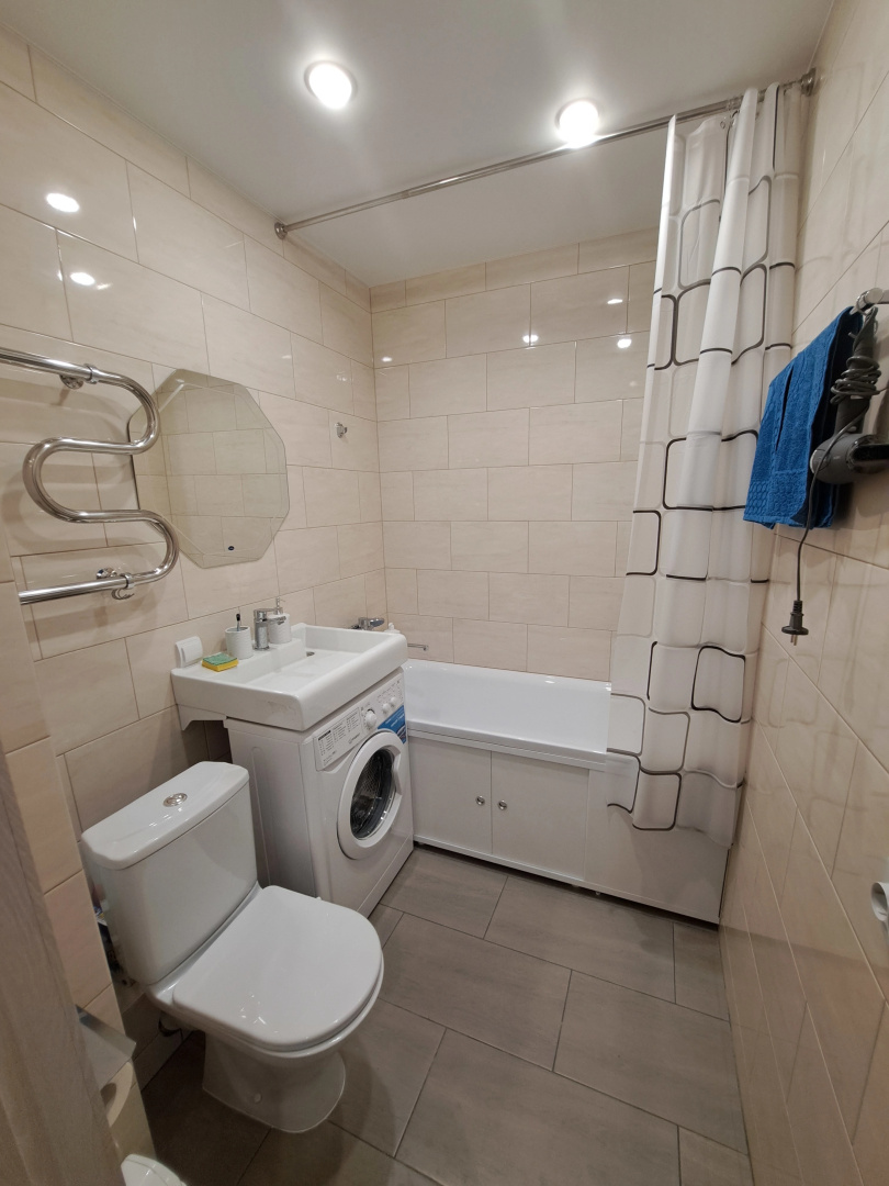 Квартира на улице 9 Января 223И
