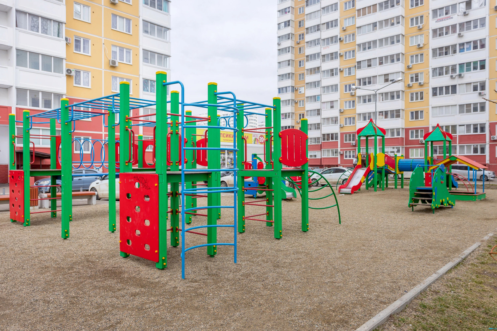 Квартира на Аверкиева 13