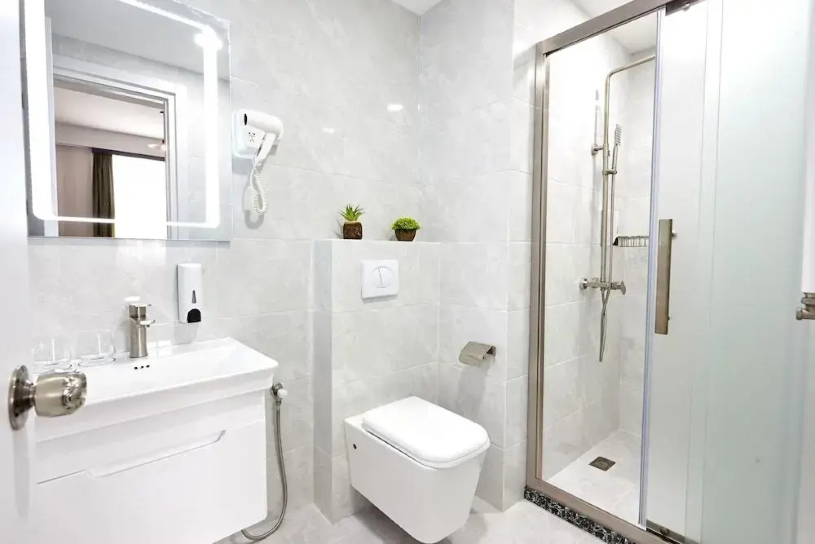 Отель Graphica Тбилиси