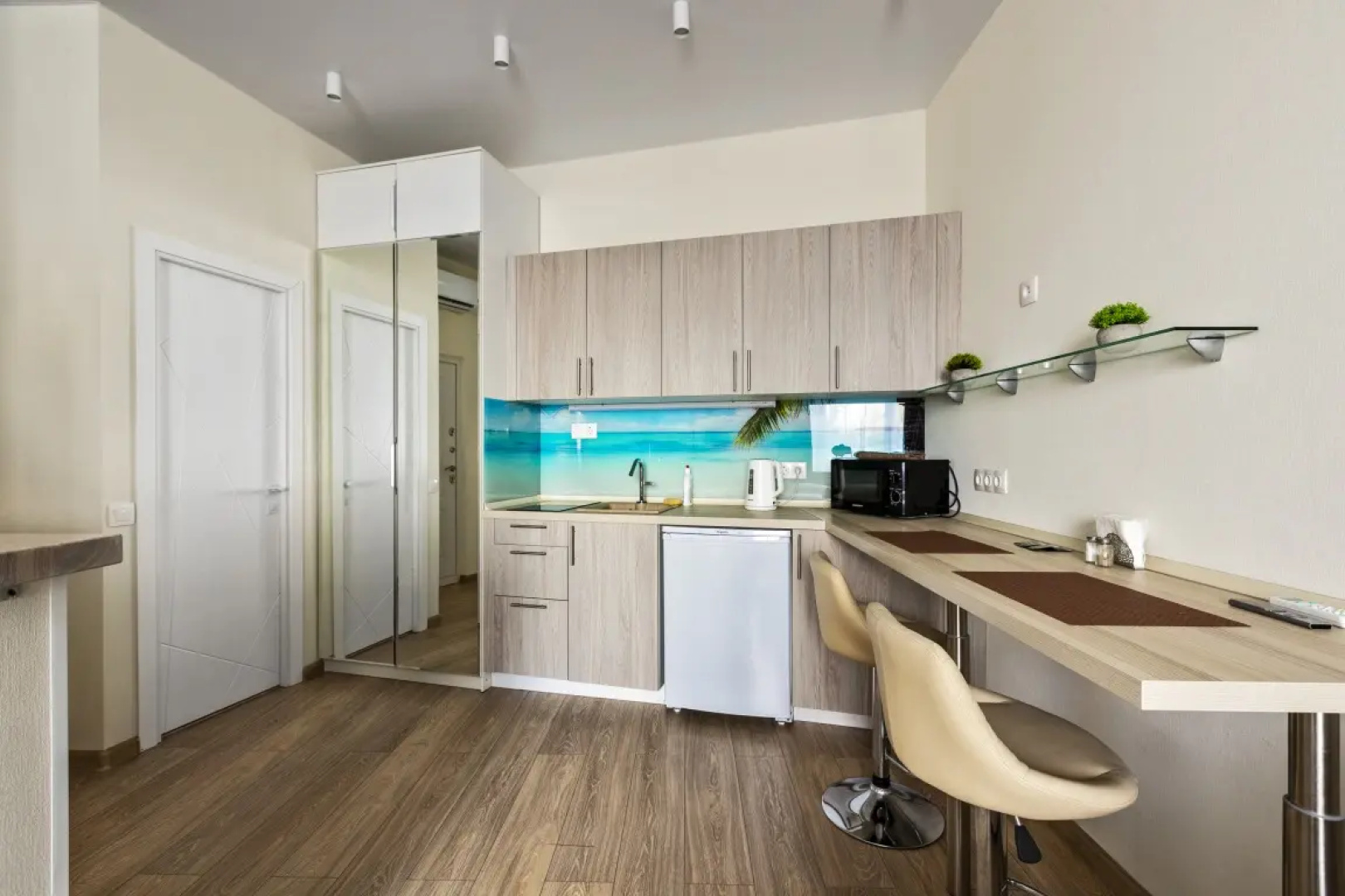 Квартира 1 MaxRealty24 Admirala Makarova 6A