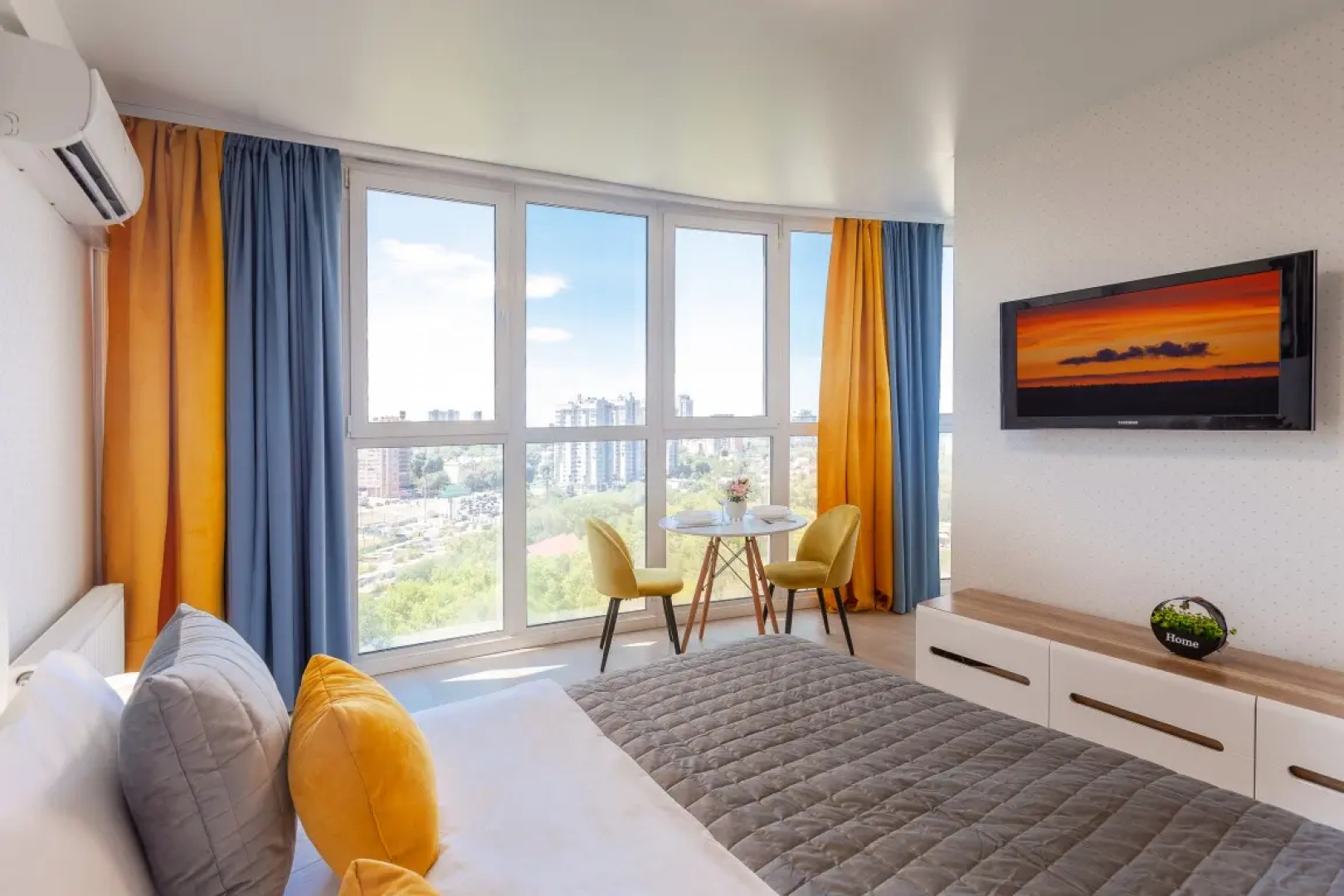 Апартаменты Дизайнерские RentPlaza 1