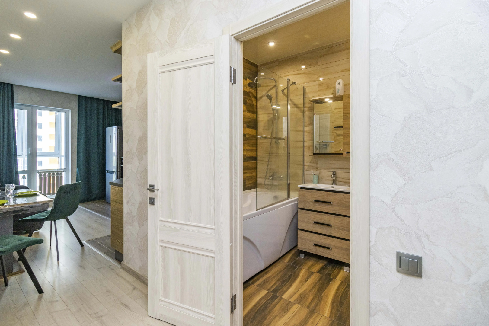 Апартаменты Диван-Кровать с евроремонтом