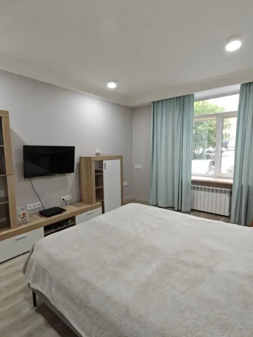 Апартаменты Карла Маркса 35