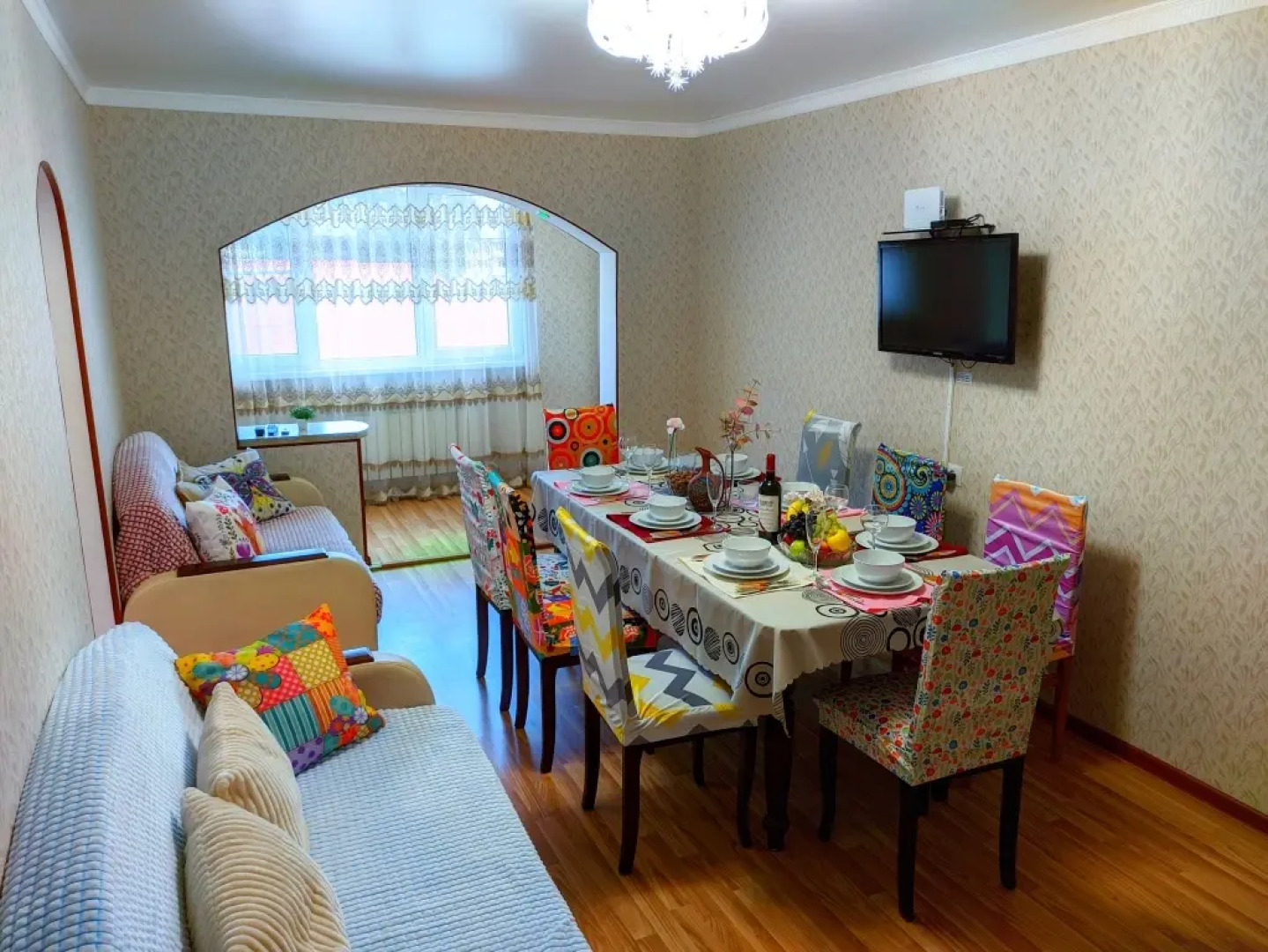 Апартаменты Семейные с Балконом и Красивым Видом в Тырнаузе от Квартирукинг