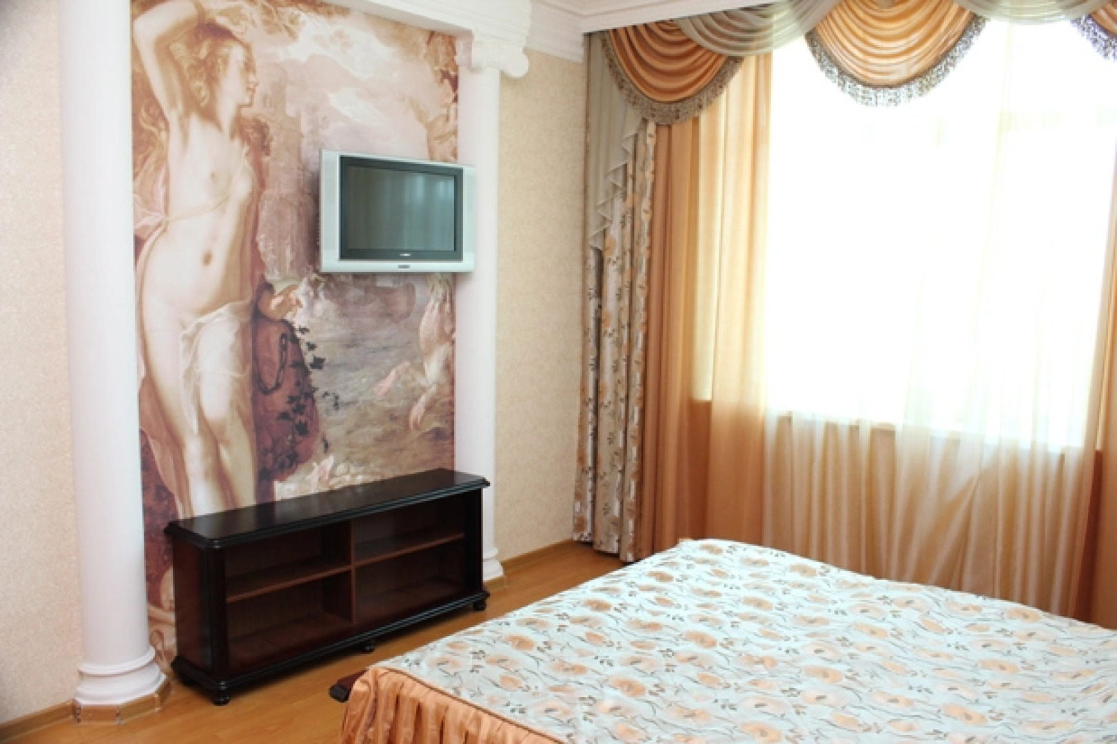 Отель Эдельвейс