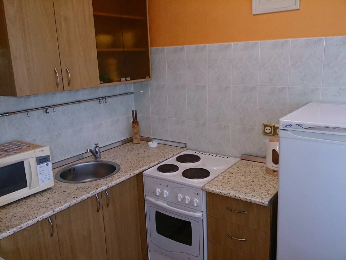 Однокомнатные апартаменты On Day на Челюскинцев 14