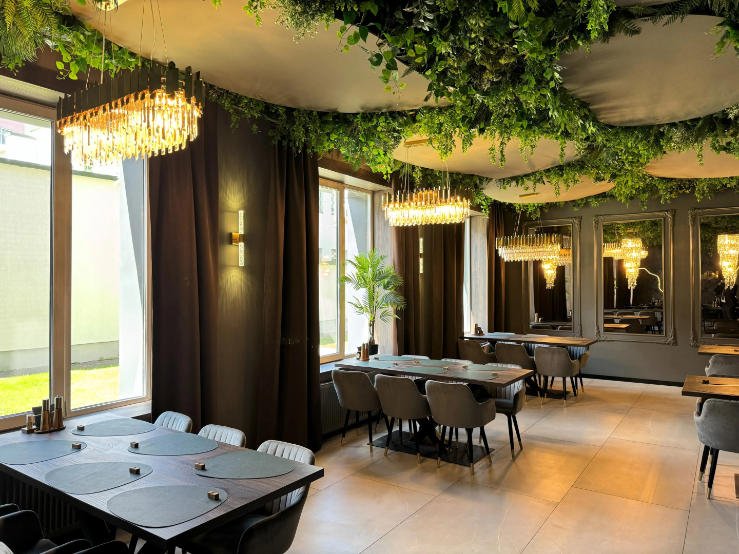 Отель Шахтёр