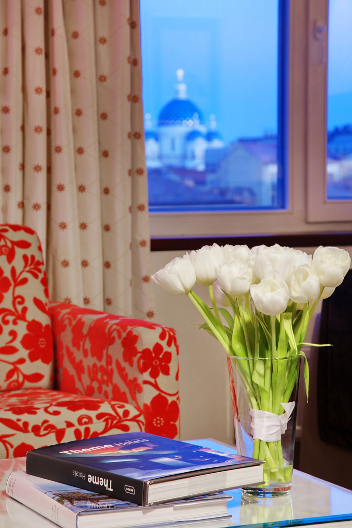 Cosmos St.Petersburg Olympia Garden Hotel