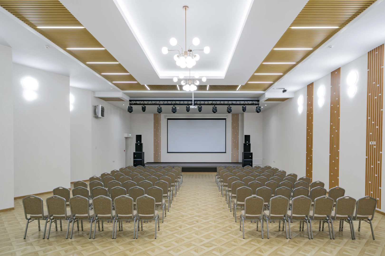 Отель Лесная ласточка