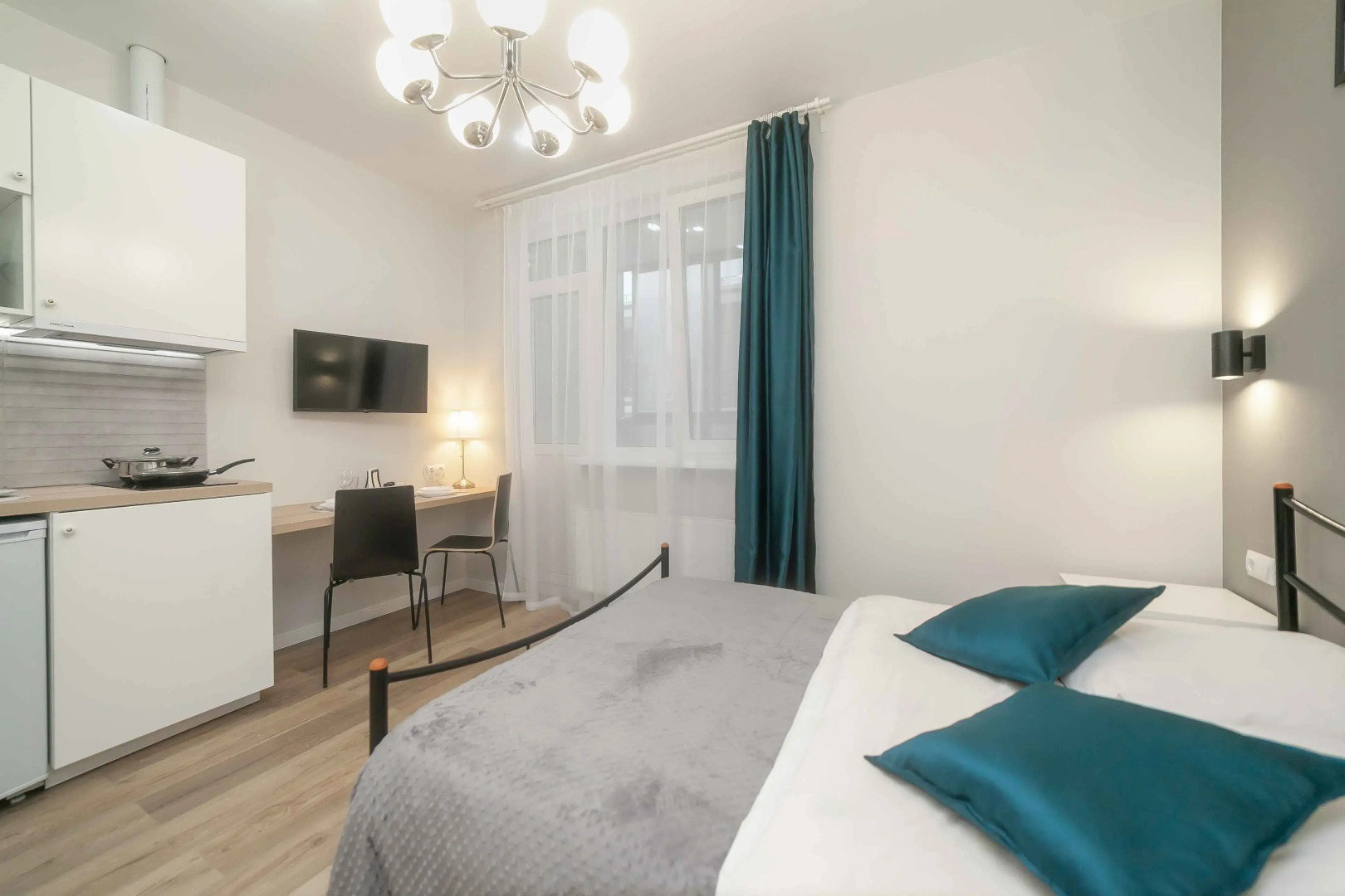 Апартаменты в ЖК Парк легенд 88-3