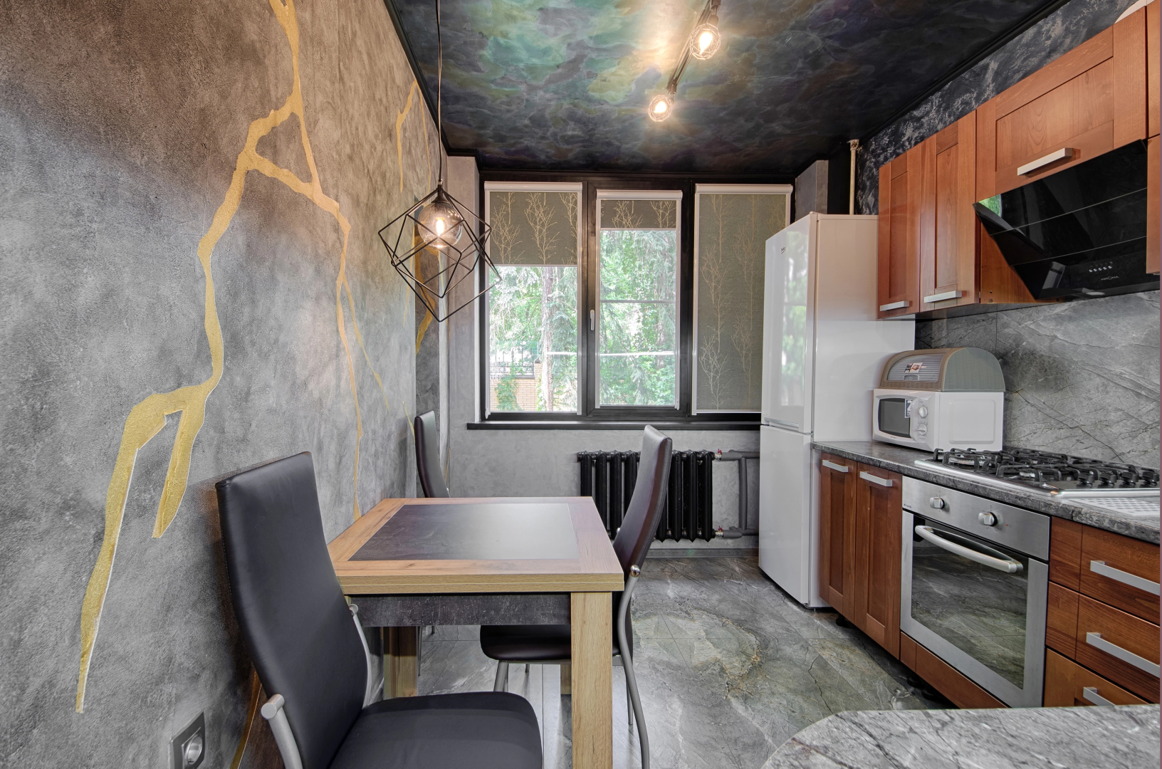 Апартаменты Loft Holiday Home